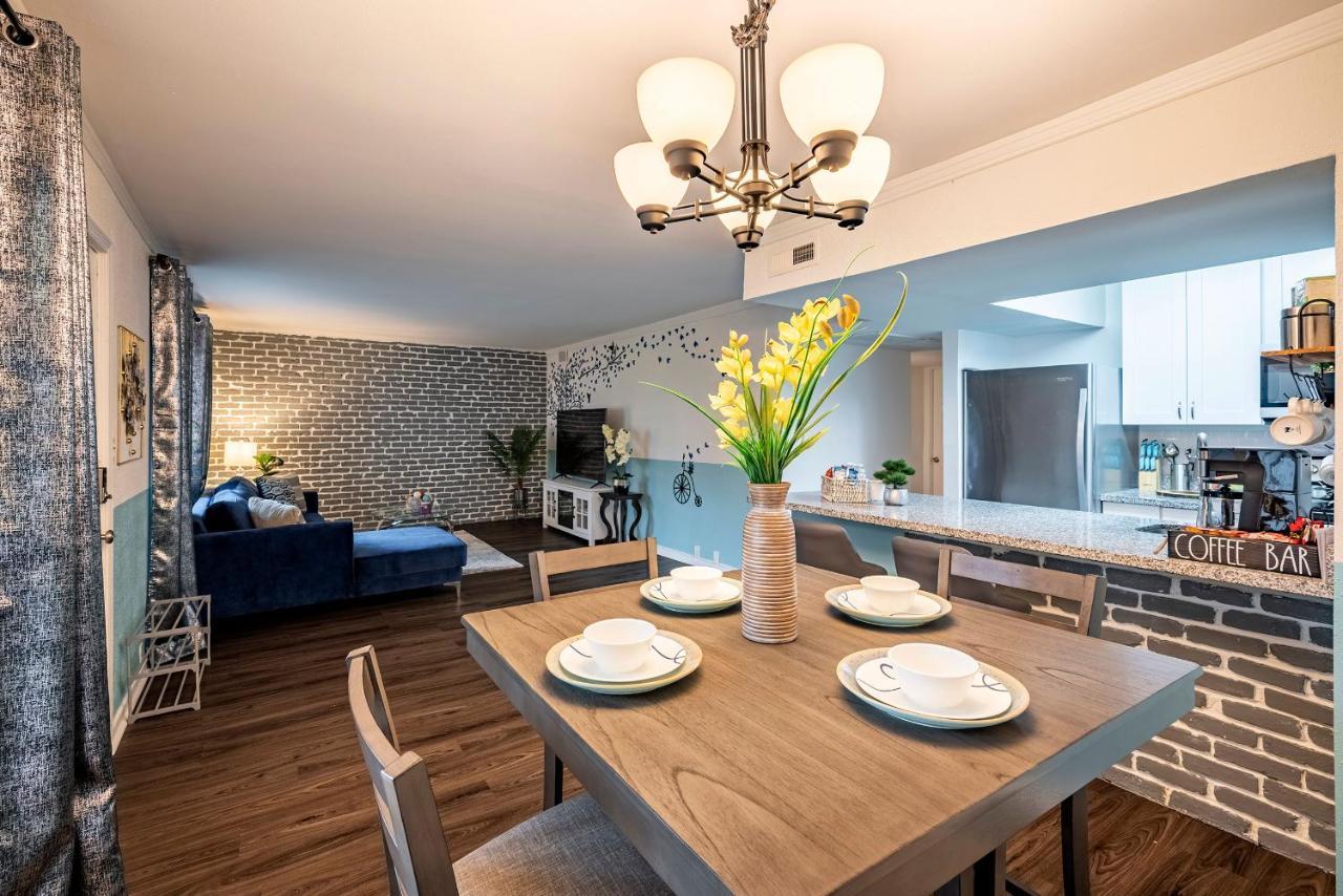 Lovely Comfort Uptown Condo For Houston Trip. Ngoại thất bức ảnh